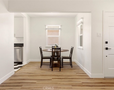 2151 Euclid Avenue - Photo Thumbnail 6