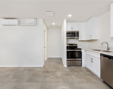 3844 Linwood - Photo Thumbnail 53