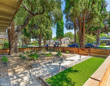 3844 Linwood - Photo Thumbnail 6