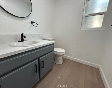 12040 Woodbridge - Photo Thumbnail 5