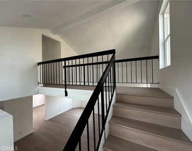 12040 Woodbridge - Photo Thumbnail 12