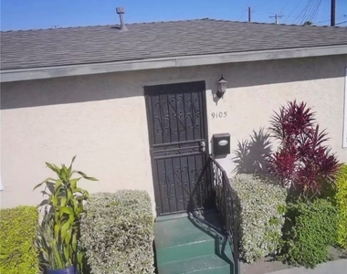 9105 Margaret Street - Photo Thumbnail 4