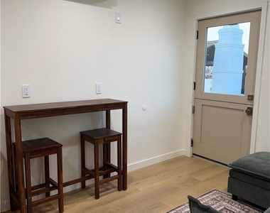 3454 W 48th Street - Photo Thumbnail 5