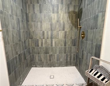 3454 W 48th Street - Photo Thumbnail 9