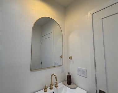 3454 W 48th Street - Photo Thumbnail 10