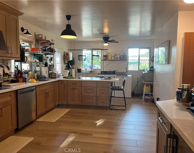 4808 Rubidoux Ave - Photo Thumbnail 2
