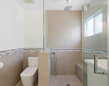 5735 Saloma Avenue - Photo Thumbnail 43