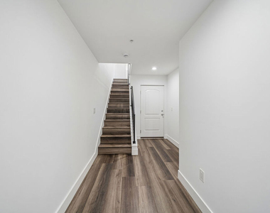 6002 Klump Avenue - Photo Thumbnail 8