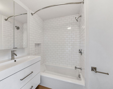 339 N Oakhurst Drive - Photo Thumbnail 14