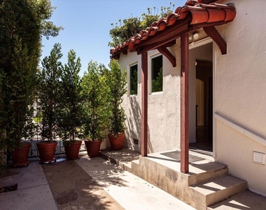 627 26th Street - Photo Thumbnail 28