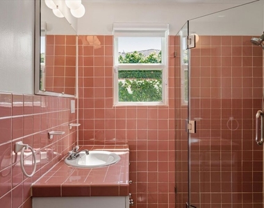 627 26th Street - Photo Thumbnail 18