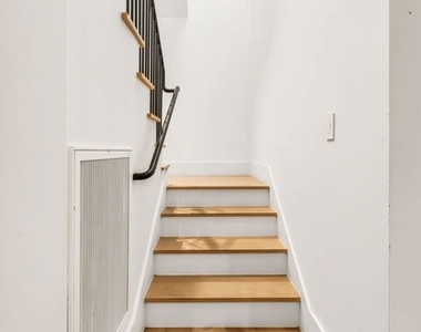 9206 Monte Mar Drive - Photo Thumbnail 36