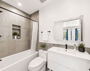 9206 Monte Mar Drive - Photo Thumbnail 31