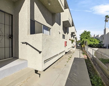 9034 Willis Avenue - Photo Thumbnail 17