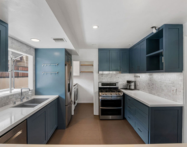 2848 Westwood Boulevard - Photo Thumbnail 3