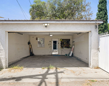 2848 Westwood Boulevard - Photo Thumbnail 16