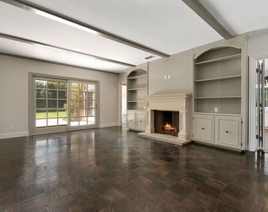 519 N Rexford Drive - Photo Thumbnail 16
