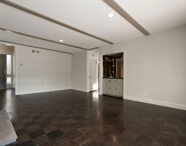 519 N Rexford Drive - Photo Thumbnail 18
