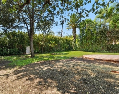 519 N Rexford Drive - Photo Thumbnail 37
