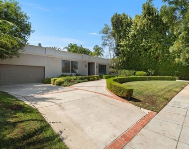 519 N Rexford Drive - Photo Thumbnail 1