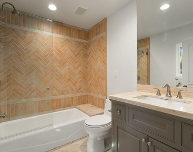 519 N Rexford Drive - Photo Thumbnail 24
