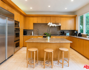 12318 Dorothy Street - Photo Thumbnail 5