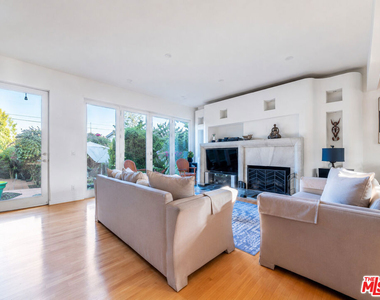 12318 Dorothy Street - Photo Thumbnail 6