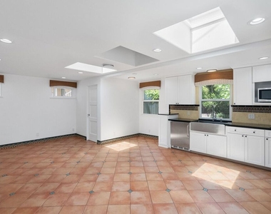 848 17th Street - Photo Thumbnail 46