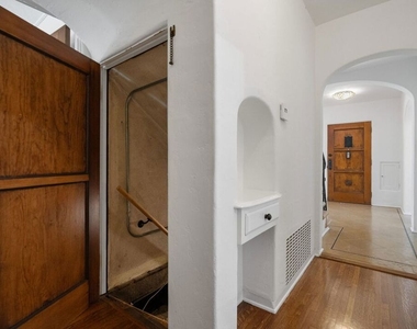 848 17th Street - Photo Thumbnail 10