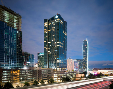889 Francisco Street - Photo Thumbnail 2