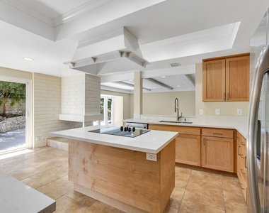 26572 Academy Drive - Photo Thumbnail 4