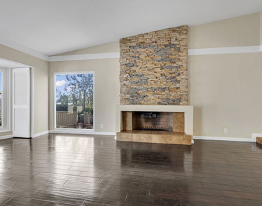 26572 Academy Drive - Photo Thumbnail 9