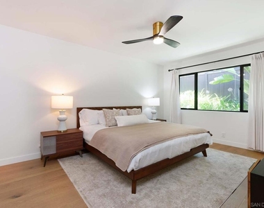 2222 Bahia Dr - Photo Thumbnail 11