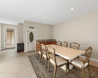 79090 Barwick Place - Photo Thumbnail 4