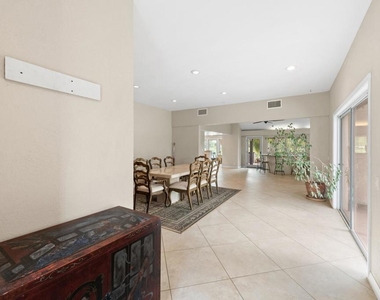 79090 Barwick Place - Photo Thumbnail 2