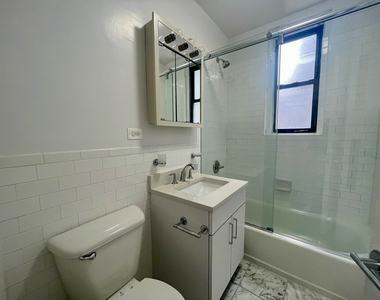 East 46th Street - Photo Thumbnail 6