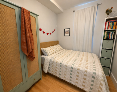 563 St Johns Place - Photo Thumbnail 7
