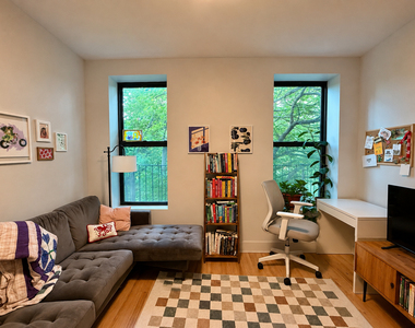 563 St Johns Place - Photo Thumbnail 2