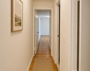 211 Clinton St. - Photo Thumbnail 8