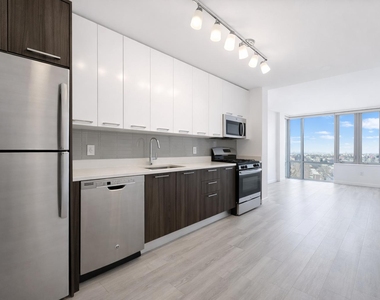 1524 Sheepshead Bay Road - Photo Thumbnail 2