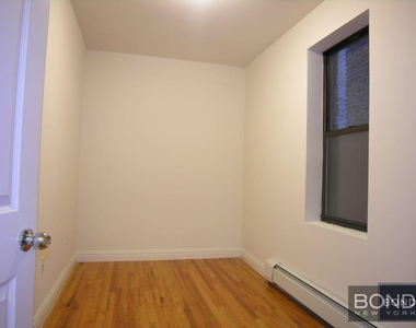 West 54 Street - Photo Thumbnail 1