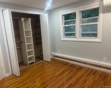 302 Oakford Street - Photo Thumbnail 18