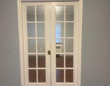 302 Oakford Street - Photo Thumbnail 12