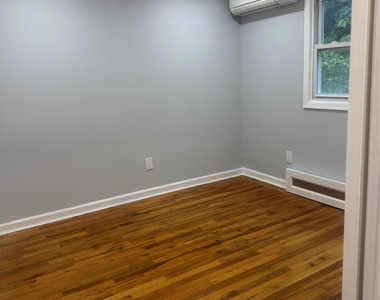 302 Oakford Street - Photo Thumbnail 20
