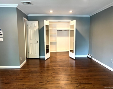 18 Melrose - Photo Thumbnail 10