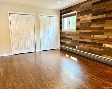 18 Melrose - Photo Thumbnail 8