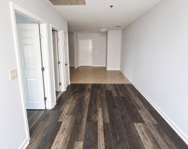 210 Main Street - Photo Thumbnail 7
