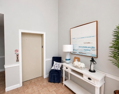 210 Main Street - Photo Thumbnail 4