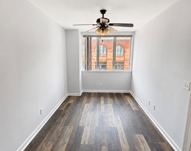 210 Main Street - Photo Thumbnail 5