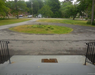 41 Willow Avenue - Photo Thumbnail 18